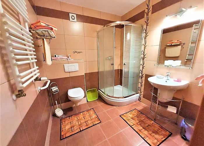 Aga - Komfortowe Z Lazienkami - Aneks Kuchenny - Doskonala Lokalizacja Blisko Centrum - Parking W Cenie Pobytu - Zapraszamy! منزل للإقامة كارباش