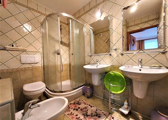 Aga - Komfortowe Z Lazienkami - Aneks Kuchenny - Doskonala Lokalizacja Blisko Centrum - Parking W Cenie Pobytu - Zapraszamy!