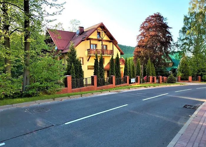 Aga - Komfortowe Z Lazienkami - Aneks Kuchenny - Doskonala Lokalizacja Blisko Centrum - Parking W Cenie Pobytu - Zapraszamy! منزل للإقامة كارباش