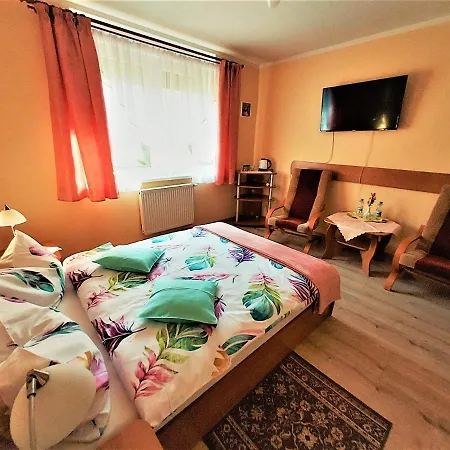 Privatunterkunft Aga - Komfortowe Z Lazienkami - Aneks Kuchenny - Doskonala Lokalizacja Blisko Centrum - Parking W Cenie Pobytu - Zapraszamy! *