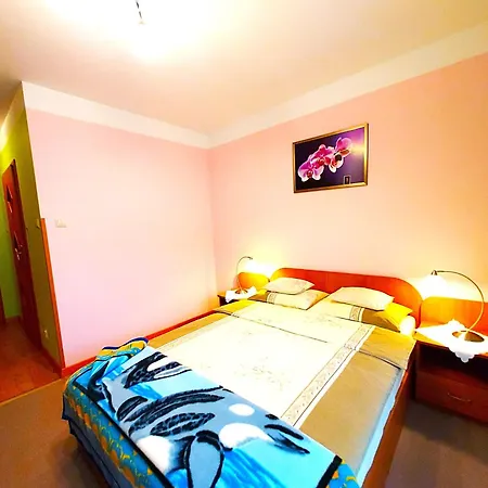 Aga - Komfortowe Z Lazienkami - Aneks Kuchenny - Doskonala Lokalizacja Blisko Centrum - Parking W Cenie Pobytu - Zapraszamy! Privatunterkunft *