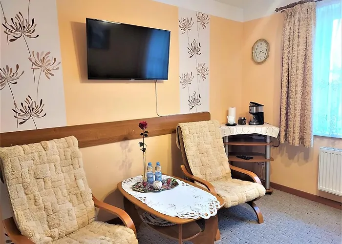 Aga - Komfortowe Z Lazienkami - Aneks Kuchenny - Doskonala Lokalizacja Blisko Centrum - Parking W Cenie Pobytu - Zapraszamy! Accommodatie bij particulieren